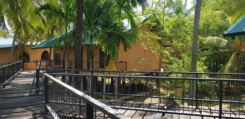 Isiwara Paura Bugged Apartment Sigiriya Ngoại thất bức ảnh