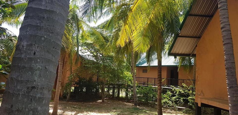 Isiwara Paura Bugged Apartment Sigiriya Ngoại thất bức ảnh